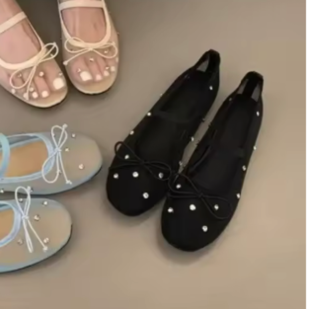 ビジューフラットシースルーシューズ 定価16500円 トレンド シースルー レディースの靴/シューズ(バレエシューズ)の商品写真