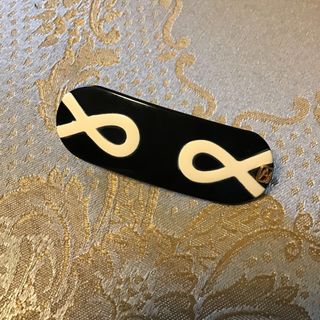 ALEXANDRE DE PARIS(バレッタ/ヘアクリップ)のフリマアイテム一覧 ALEXANDRE DE PARIS(バレッタ/ヘアクリップ)のフリマアイテム一覧