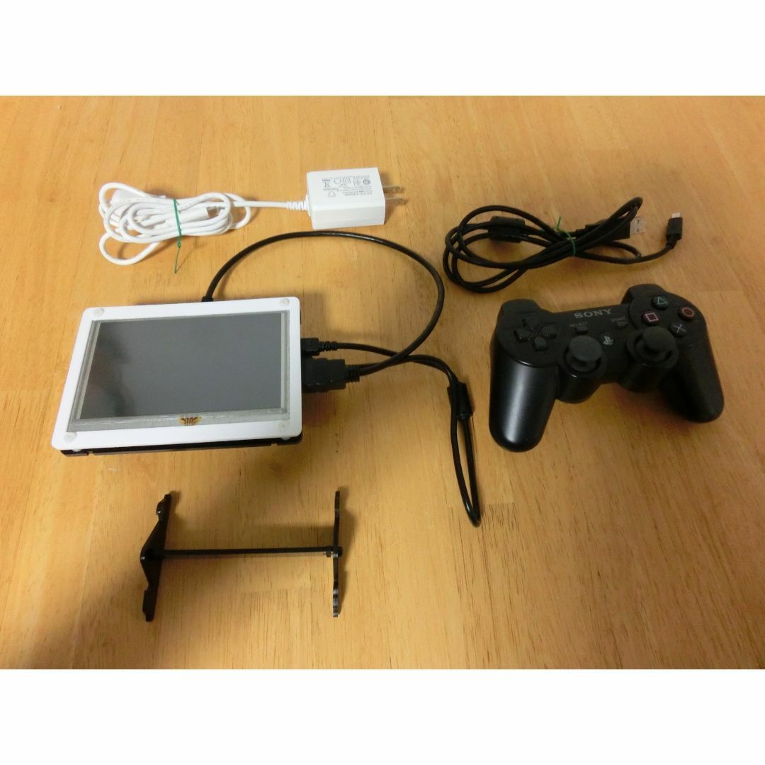 ラズベリーパイ4 搭載 5インチモニター付き 電源コード PS3コントローラー