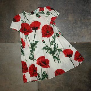 DOLCE&GABBANA(ワンピース)のフリマアイテム一覧 DOLCE&GABBANA(ワンピース)のフリマアイテム一覧