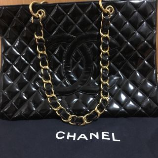 シャネル(CHANEL)のkely様専用 CHANEL エナメルバッグ♡(トートバッグ)