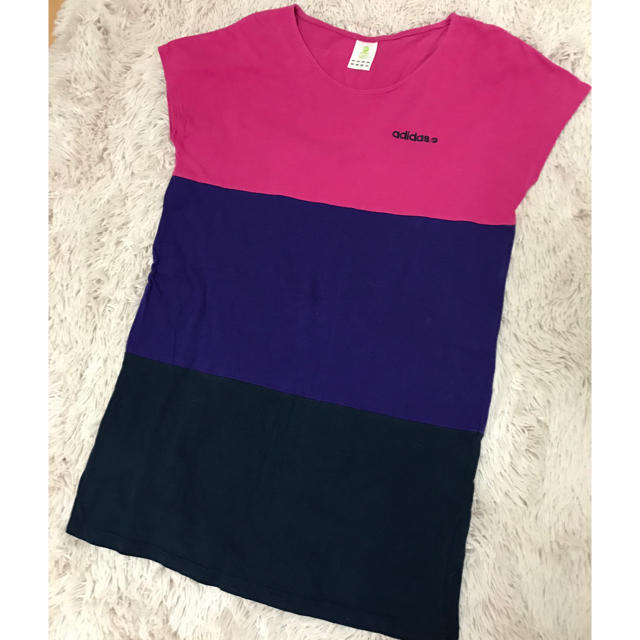 adidas(アディダス)のadidas♡ワンピース丈TOPS レディースのトップス(Tシャツ(半袖/袖なし))の商品写真
