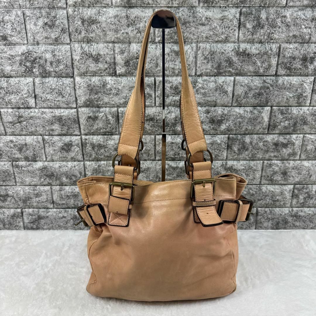 Vivienne Westwood - Vivienne Westwood オーブ ロゴ 型押し Vivienne Westwood - Vivienne Westwood オーブ ロゴ 型押し