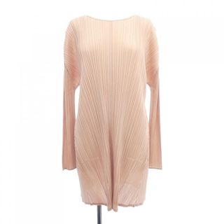PLEATS PLEASE ISSEY MIYAKE(ワンピース)のフリマアイテム一覧 PLEATS PLEASE ISSEY MIYAKE(ワンピース)のフリマアイテム一覧