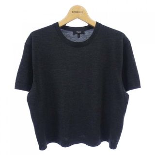 Theory - 19年 Theory Vネックニットの通販 by ako's shop Theory - 19年 Theory Vネックニットの通販 by ako's shop