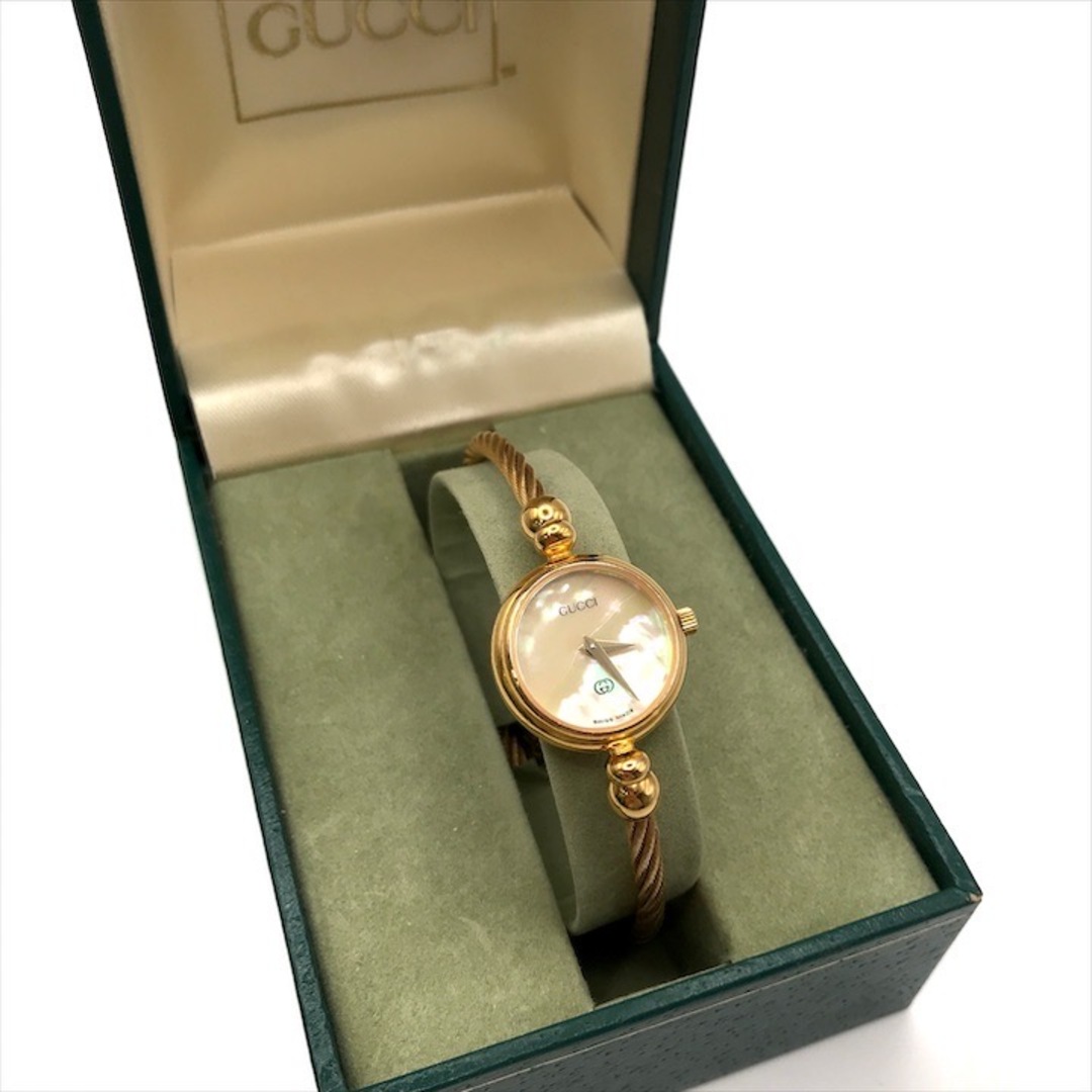 GUCCI - 良品 GUCCI グッチ 2700.2.L クオーツ シェル文字盤 GUCCI - 良品 GUCCI グッチ 2700.2.L クオーツ シェル文字盤