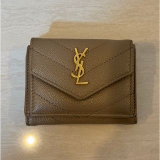 SAINT LAURENT - イヴサンローラン コンパクト財布 三つ折りの SAINT LAURENT - イヴサンローラン コンパクト財布 三つ折りの