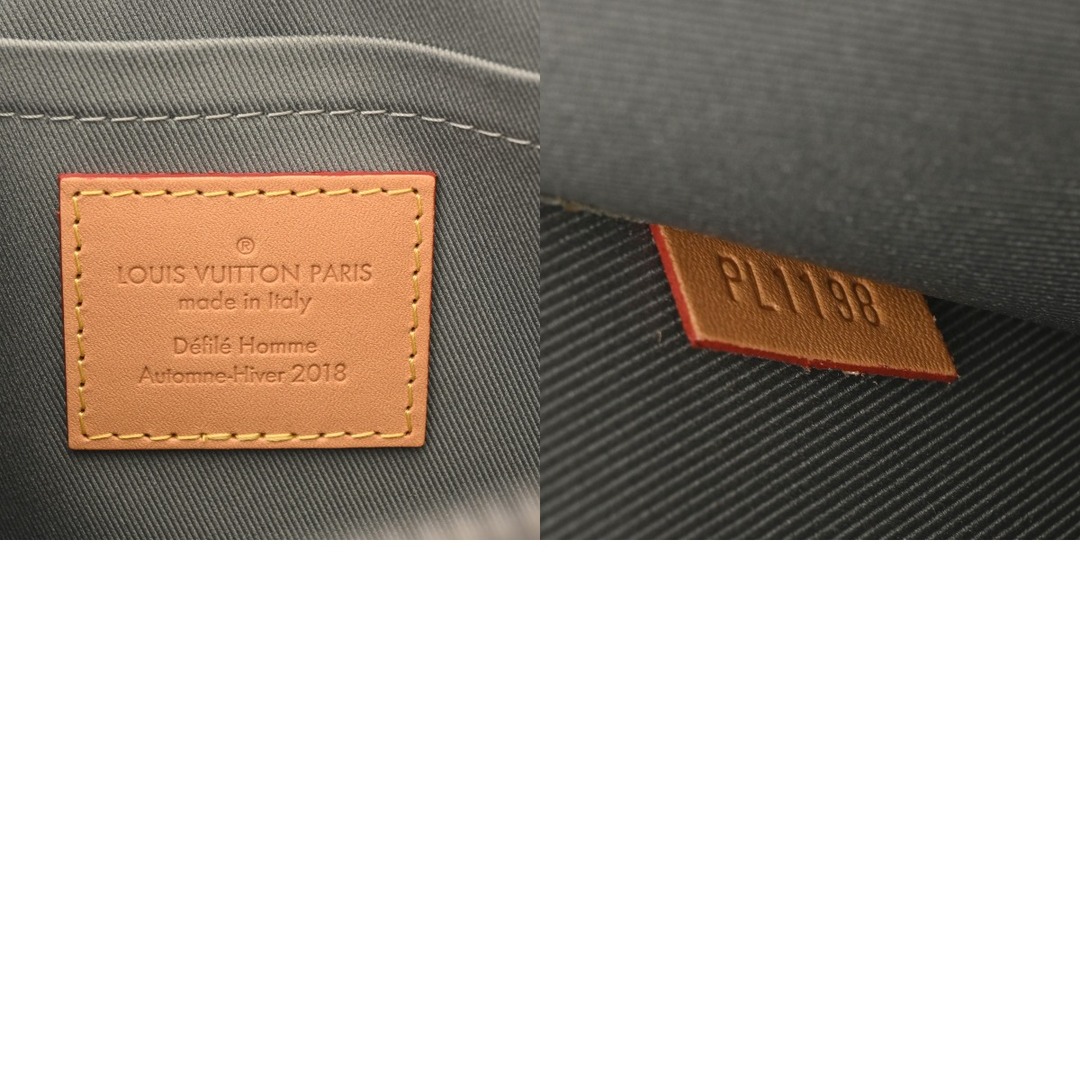 LOUIS VUITTON - ルイヴィトン モノグラム チタニウム LOUIS VUITTON - ルイヴィトン モノグラム チタニウム