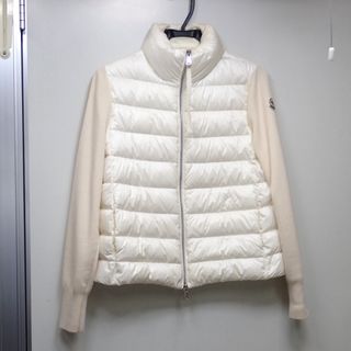 MONCLER(ホワイト/白色系)のフリマアイテム一覧 MONCLER(ホワイト/白色系)のフリマアイテム一覧