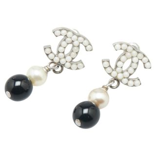 CHANEL - シャネル CHANEL ピアス イヤリング ゴールド ココ CHANEL - シャネル CHANEL ピアス イヤリング ゴールド ココ