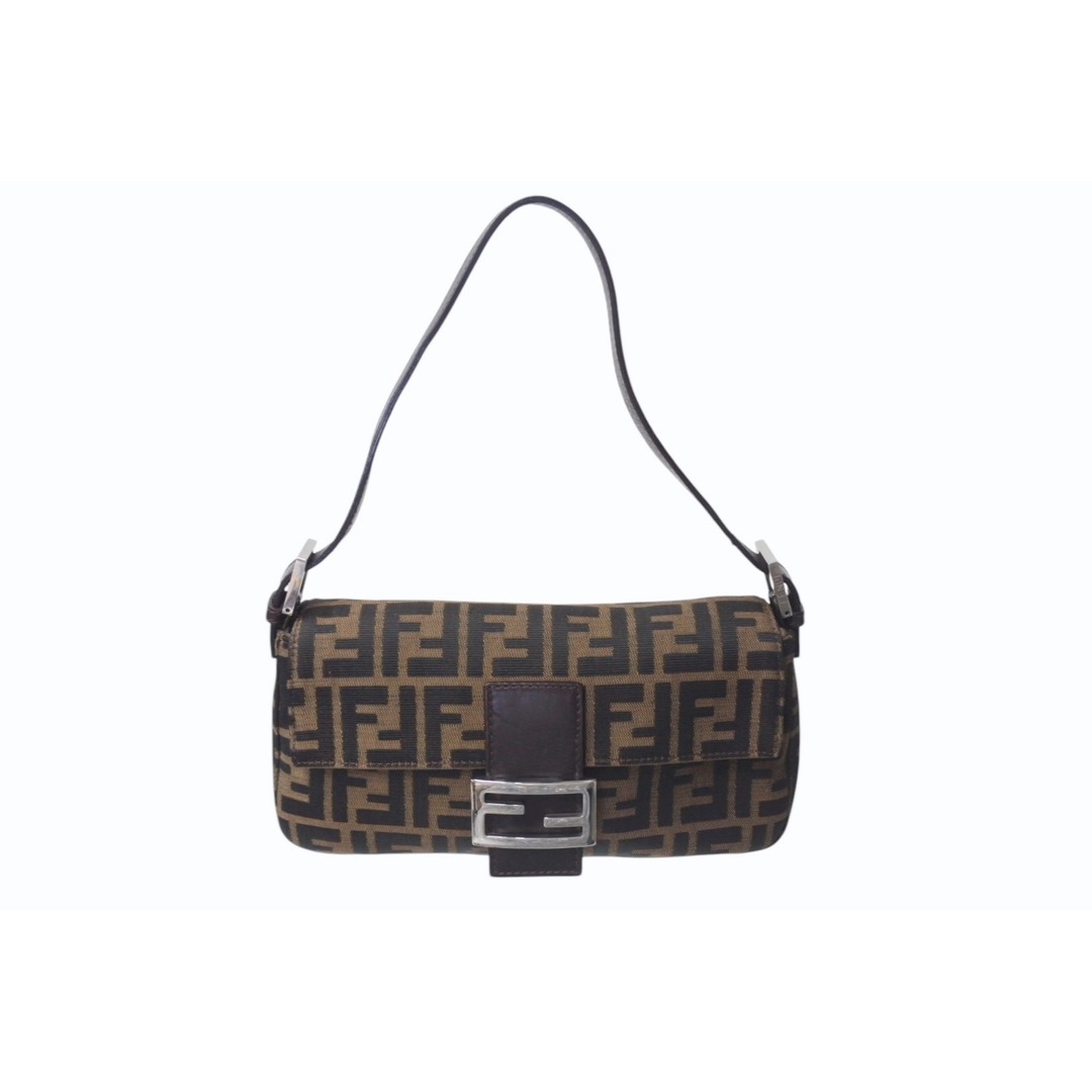 FENDI - 極美品 FENDI フェンディ マンマバケット ワン FENDI - 極美品 FENDI フェンディ マンマバケット ワン