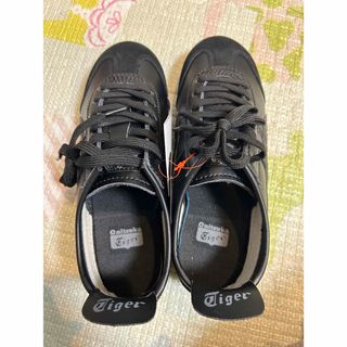 Onitsuka Tigerのフリマアイテム一覧 Onitsuka Tigerのフリマアイテム一覧