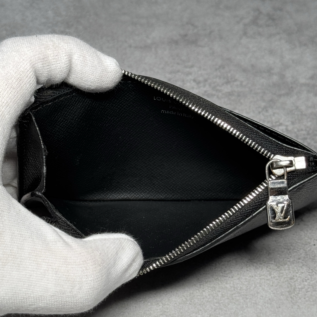 LOUIS VUITTON - ルイヴィトン タイガ ノワール コインカード LOUIS VUITTON - ルイヴィトン タイガ ノワール コインカード
