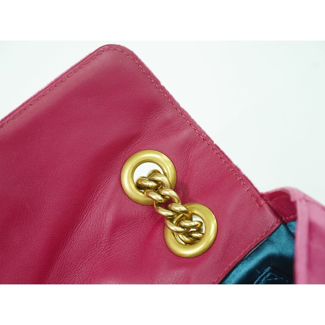 GUCCI - 本物 グッチ GUCCI GGマーモント チェーン ショルダー GUCCI - 本物 グッチ GUCCI GGマーモント チェーン ショルダー