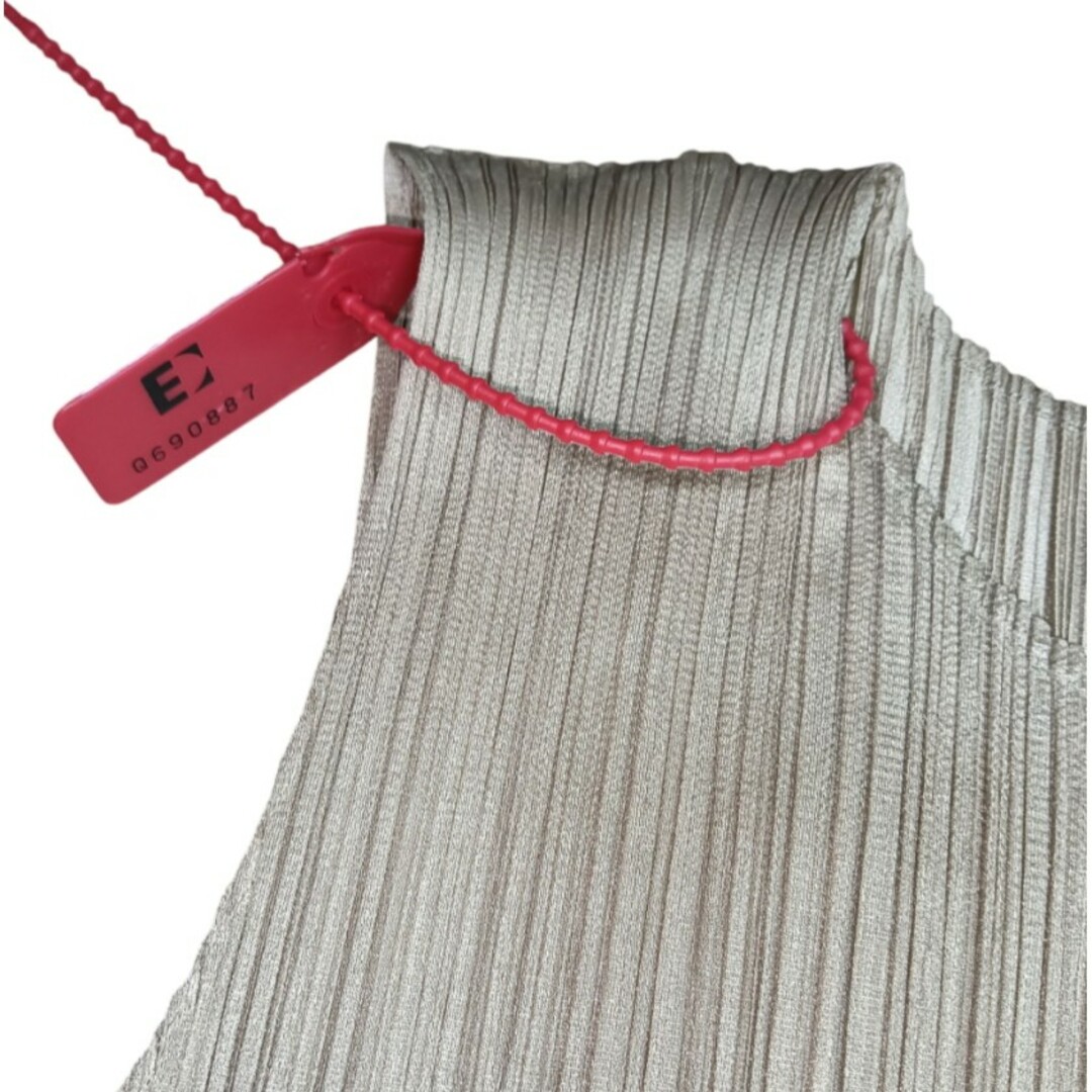 PLEATS PLEASE ISSEY MIYAKE - 【極美品】プリーツプリーズ PLEATS PLEASE ISSEY MIYAKE - 【極美品】プリーツプリーズ