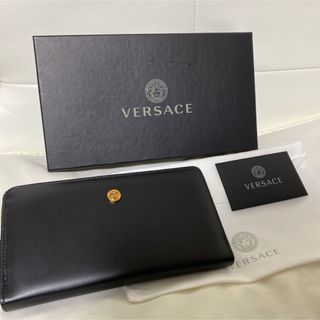 VERSACE(長財布)のフリマアイテム一覧 VERSACE(長財布)のフリマアイテム一覧
