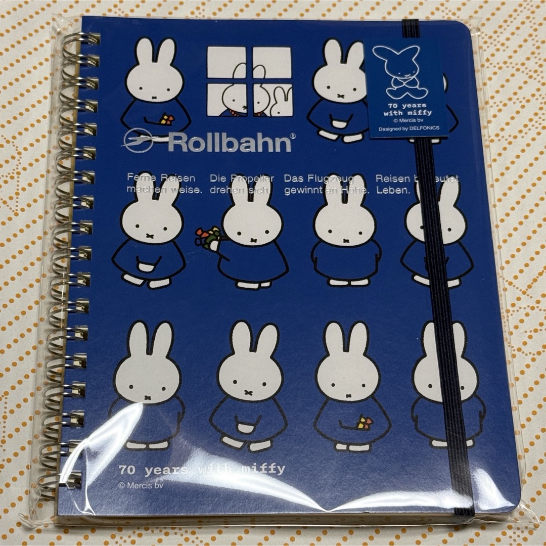 miffy(ミッフィー)のミッフィー展 ロルバーン Rollbahn ポケット付きメモL インテリア/住まい/日用品の文房具(ノート/メモ帳/ふせん)の商品写真