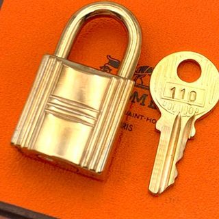 HERMES - HERMES エルメス カデナ バーキン外し クロシェット HERMES - HERMES エルメス カデナ バーキン外し クロシェット