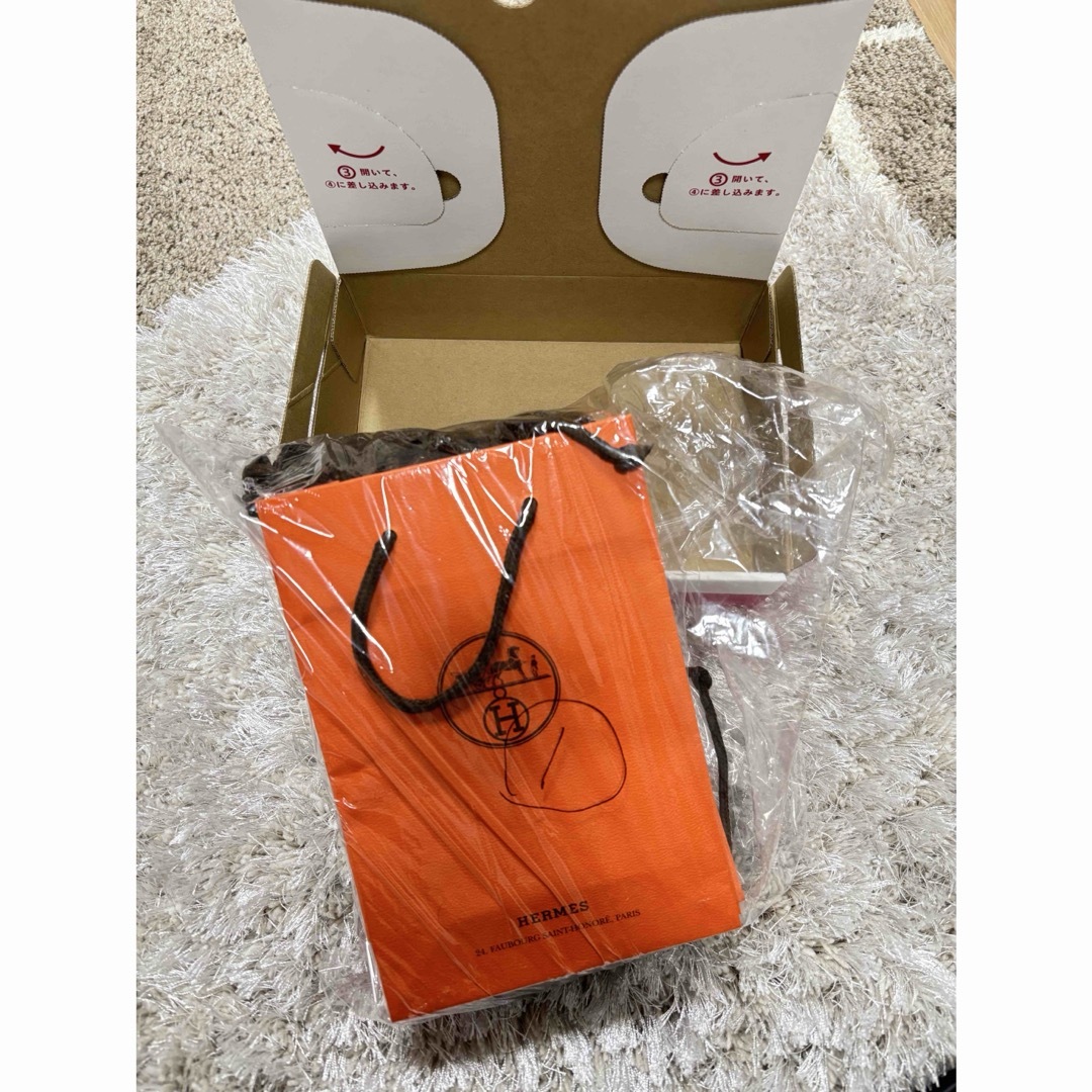 HERMES - エルメス 紙袋 【サイズ22cmx15cmx7cm】 15枚セット① HERMES - エルメス 紙袋 【サイズ22cmx15cmx7cm】 15枚セット①