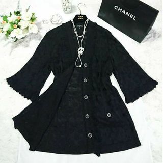 CHANEL - シャネル ジャケット CHANEL 113万 ベージュ グリーン CHANEL - シャネル ジャケット CHANEL 113万 ベージュ グリーン