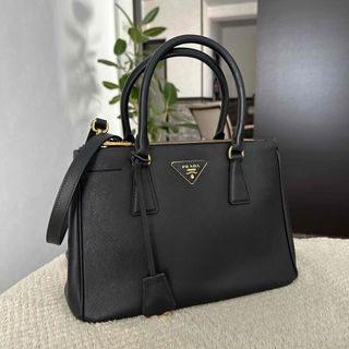 PRADA - 【美品〜良品】PRADA プラダ アマゾン ショルダーバッグ PRADA - 【美品〜良品】PRADA プラダ アマゾン ショルダーバッグ