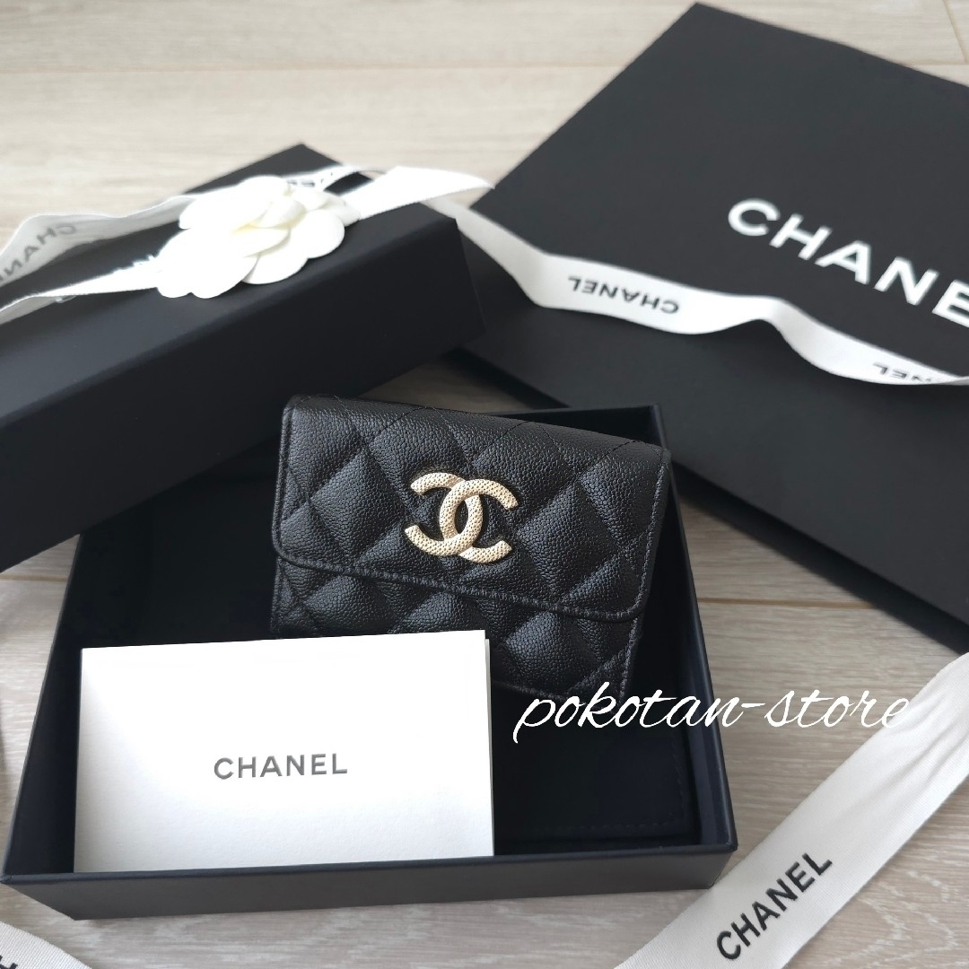 CHANEL - 新品同様【シャネル】キャビアスキン スモール CHANEL - 新品同様【シャネル】キャビアスキン スモール