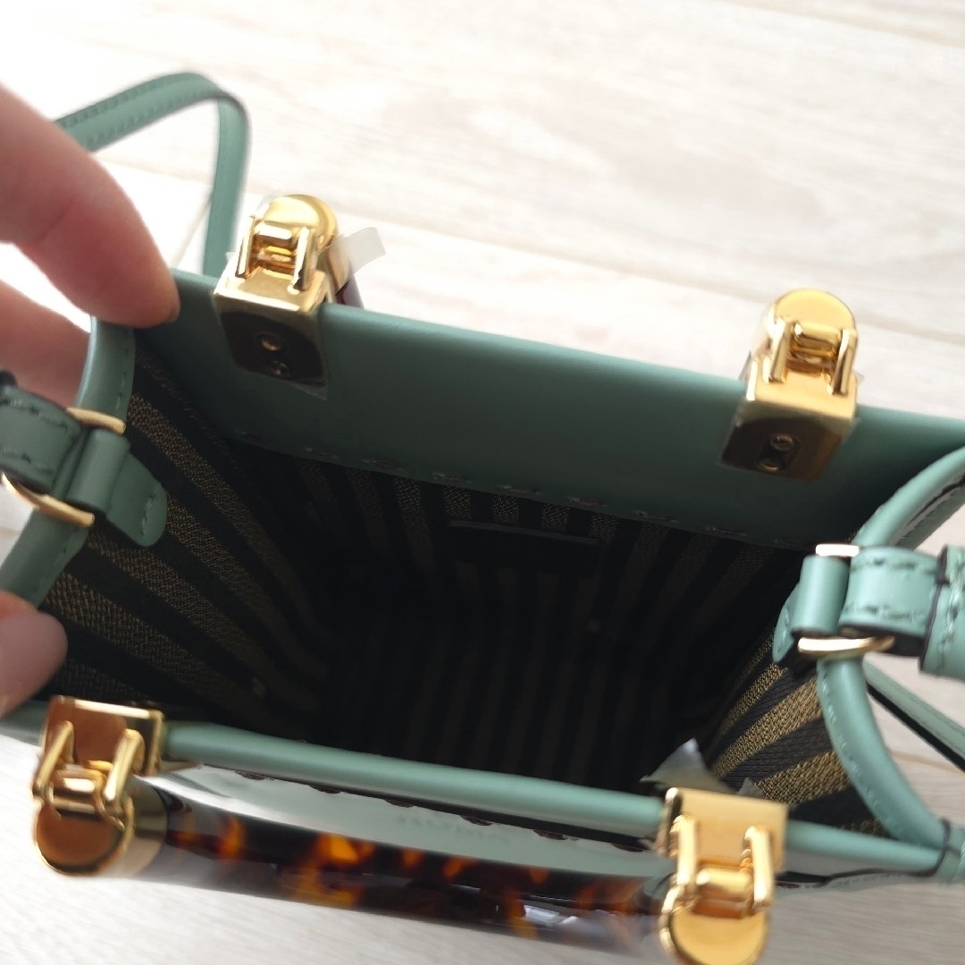 FENDI - 新品同様【フェンディ】サンシャイン ショッパー ミニ FENDI - 新品同様【フェンディ】サンシャイン ショッパー ミニ