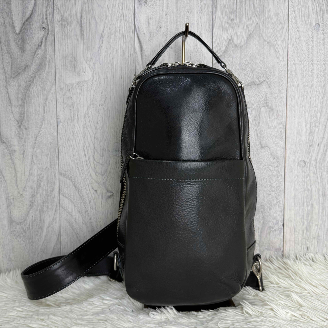 美品♡SOMES SADDLE ソメスサドル レザー ボディバッグ ブラック 美品♡SOMES SADDLE ソメスサドル レザー ボディバッグ ブラック
