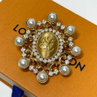 LOUIS VUITTON(ブローチ/コサージュ)のフリマアイテム一覧 LOUIS VUITTON(ブローチ/コサージュ)のフリマアイテム一覧