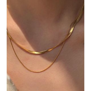BURBERRY - バーバリー フェイクパール ネックレス ブラック BURBERRY - バーバリー フェイクパール ネックレス ブラック