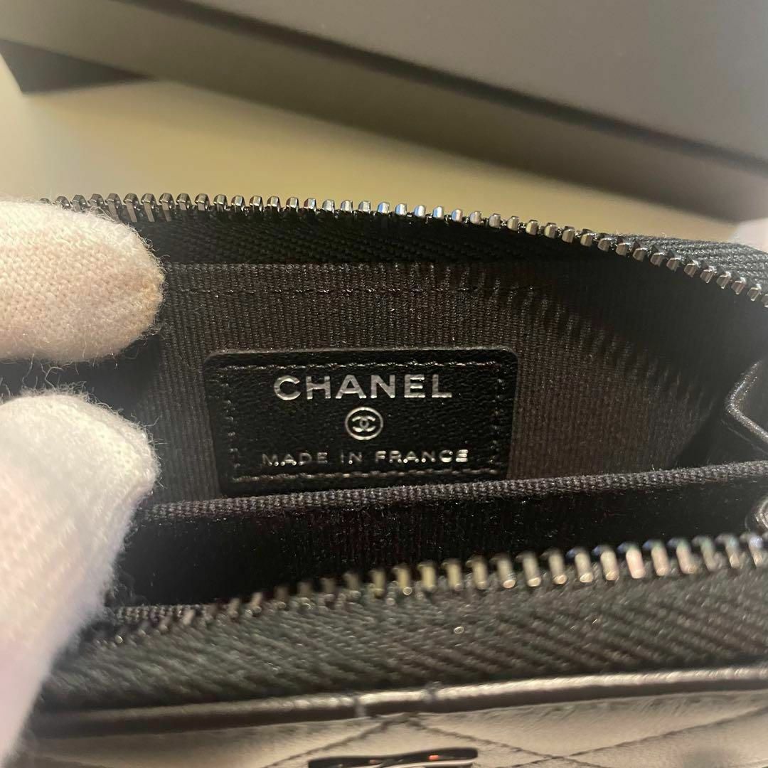 CHANEL - 正規店購入 未使用品 新品 CHANEL ブラック コイン CHANEL - 正規店購入 未使用品 新品 CHANEL ブラック コイン