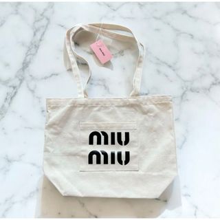 MIU MIU(トートバッグ)のフリマアイテム一覧 MIU MIU(トートバッグ)のフリマアイテム一覧