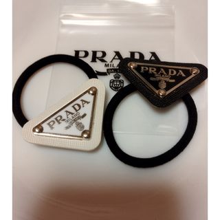 PRADA(ヘアアクセサリー ・ ブラック/黒色系)のフリマアイテム一覧 PRADA(ヘアアクセサリー ・ ブラック/黒色系)のフリマアイテム一覧