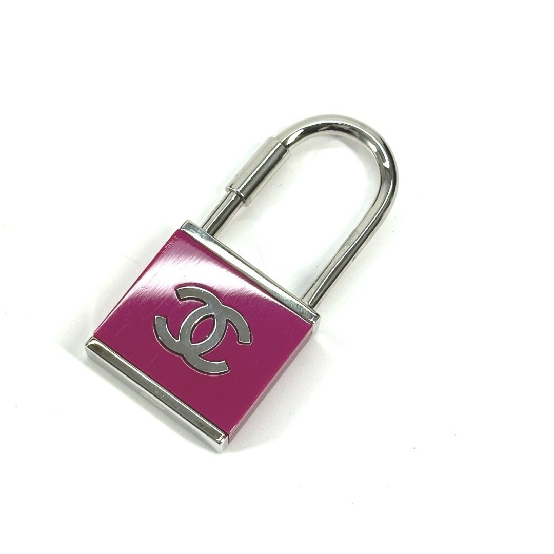 CHANEL - シャネル CHANEL CC ココマーク ロゴ 02C 鍵 KEY型 CHANEL - シャネル CHANEL CC ココマーク ロゴ 02C 鍵 KEY型