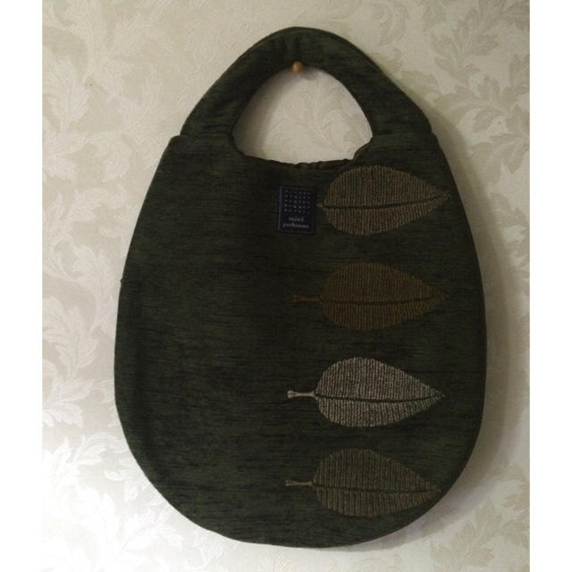 mina perhonen(ミナペルホネン)の新品同様 ミナペルホネン  エッグバッグ レディースのバッグ(ハンドバッグ)の商品写真