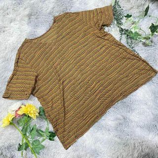 【】総柄カットソー　ボーダー　(L)(Tシャツ(半袖/袖なし))