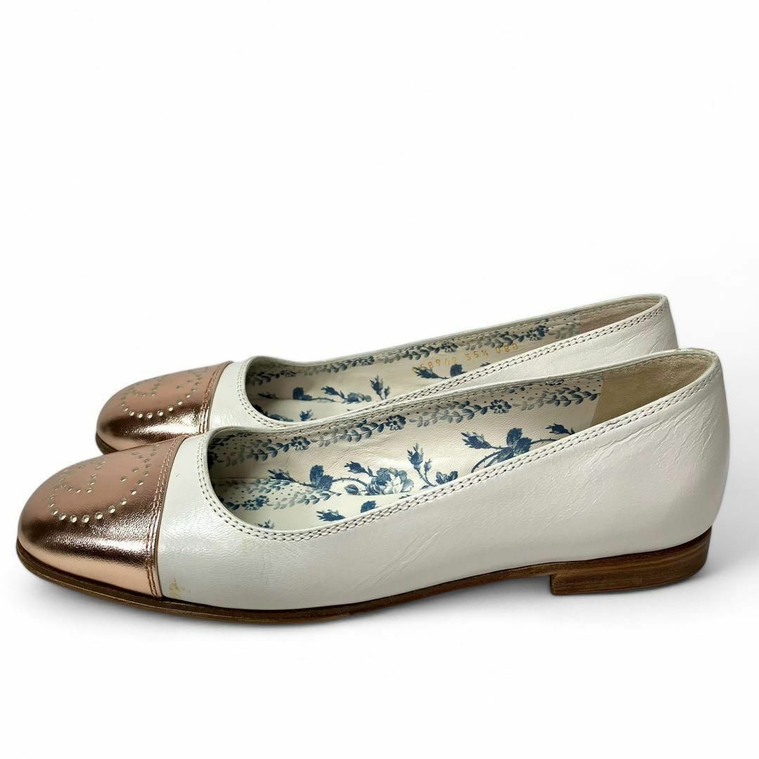 GUCCI - 美品 グッチ 35 1/2 22.5 フラットパンプス GG ホワイト GUCCI - 美品 グッチ 35 1/2 22.5 フラットパンプス GG ホワイト