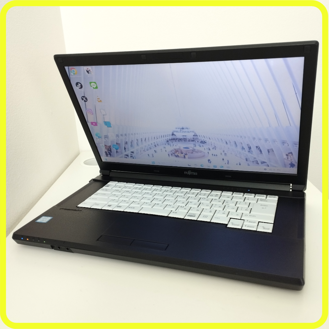 白 新品SSD256GB windows11ノートパソコン ホワイト 139 カメラ