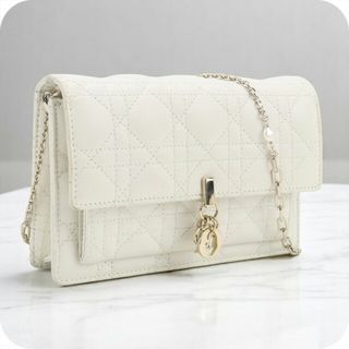 Dior(ショルダーバッグ)のフリマアイテム一覧 Dior(ショルダーバッグ)のフリマアイテム一覧