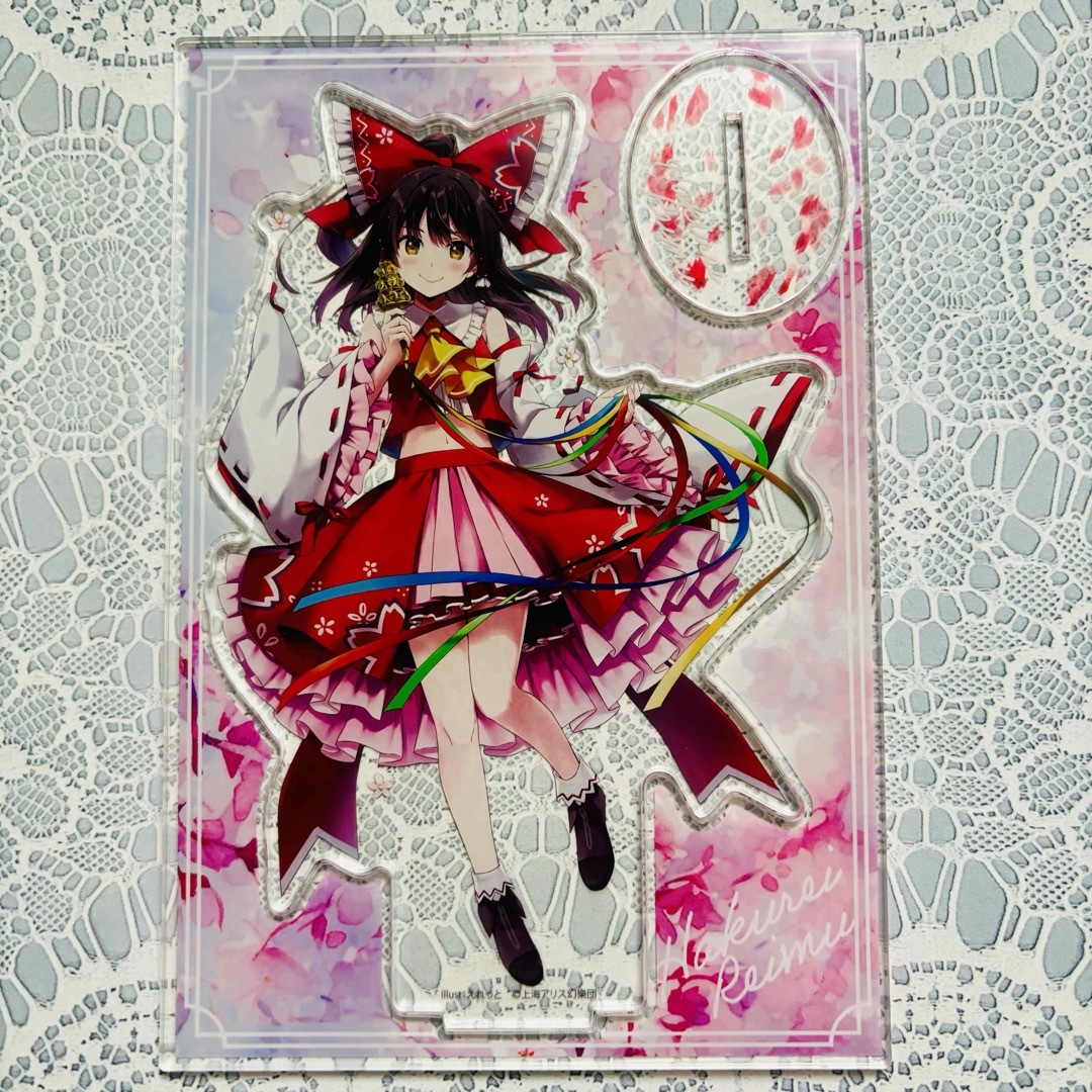 東方Project アクリルフィギュア アクリルスタンド 博麗霊夢 ダイソー エンタメ/ホビーのアニメグッズ(その他)の商品写真