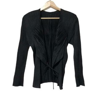 PLEATS PLEASE ISSEY MIYAKE(カーディガン)のフリマアイテム一覧 PLEATS PLEASE ISSEY MIYAKE(カーディガン)のフリマアイテム一覧