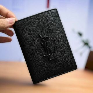 SAINT LAURENTのフリマアイテム一覧 SAINT LAURENTのフリマアイテム一覧