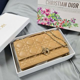 Dior(ショルダーバッグ)のフリマアイテム一覧 Dior(ショルダーバッグ)のフリマアイテム一覧
