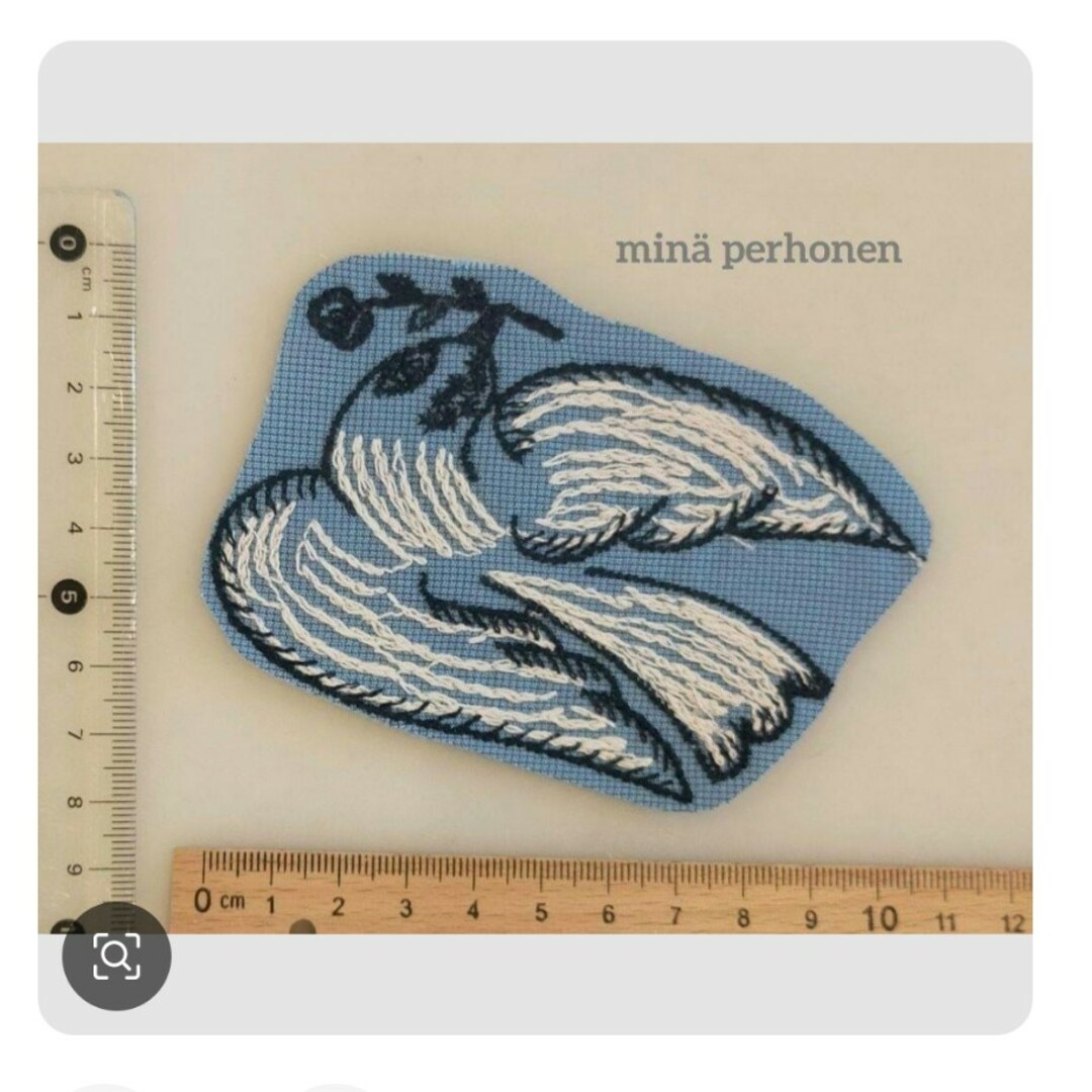 mina perhonen(ミナペルホネン)の1-w ミナペルホネン はぎれ following day blue ハンドメイドの素材/材料(生地/糸)の商品写真
