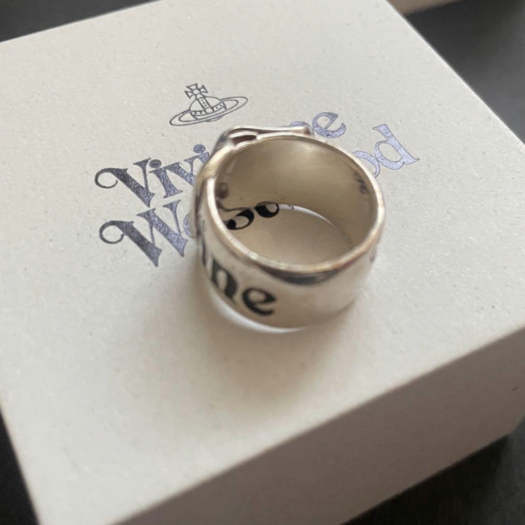 Vivienne Westwood - 正規品 Vivienne Westwood ベルトリングの Vivienne Westwood - 正規品 Vivienne Westwood ベルトリングの