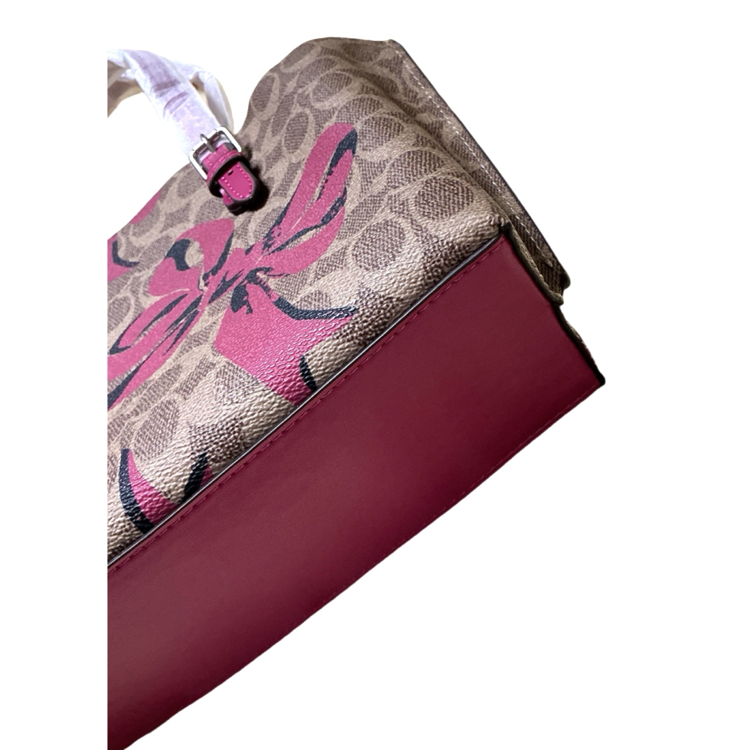 COACH - コーチCOACHモリー トートバッグ 25インチ シグネチャー COACH - コーチCOACHモリー トートバッグ 25インチ シグネチャー