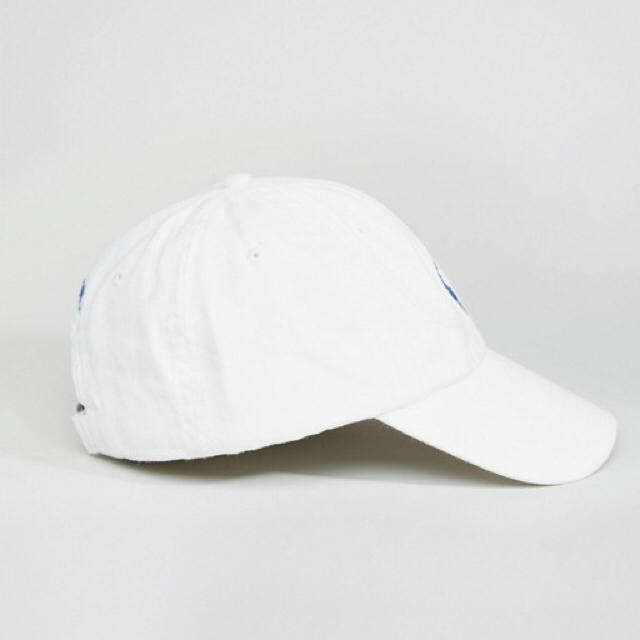 POLO RALPH LAUREN(ポロラルフローレン)の【新品】Polo Ralph Lauren ベースボールキャップ　帽子　ホワイト レディースの帽子(キャップ)の商品写真