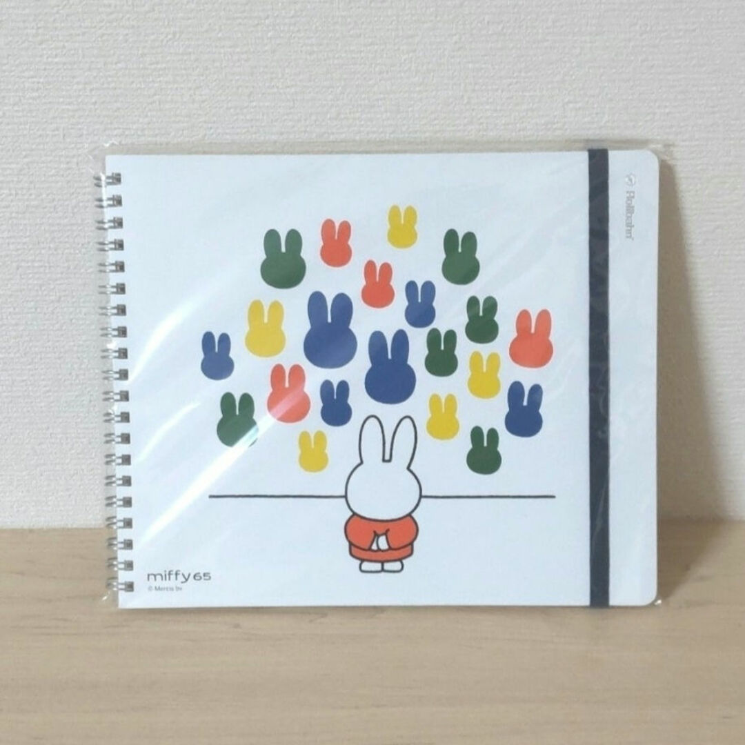 miffy(ミッフィー)のミッフィー展 ロルバーン ノート 65周年 インテリア/住まい/日用品の文房具(ノート/メモ帳/ふせん)の商品写真