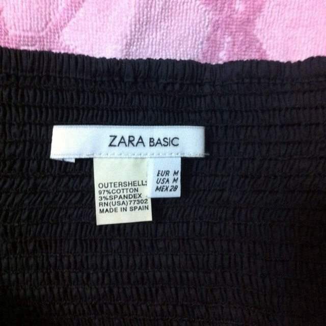 ZARA(ザラ)の【未使用】リボン ベアトップ レディースのトップス(ベアトップ/チューブトップ)の商品写真