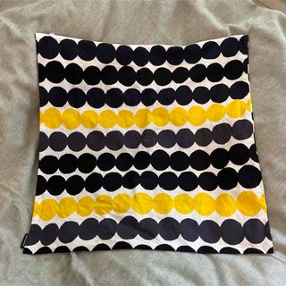 marimekko(クッションカバー)のフリマアイテム一覧 marimekko(クッションカバー)のフリマアイテム一覧